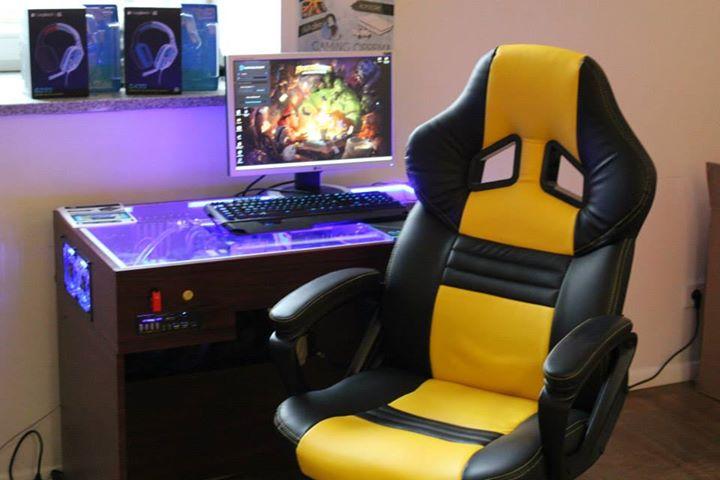 Radioactive LAN 5 - S7 Desk 2014 - By S7 design